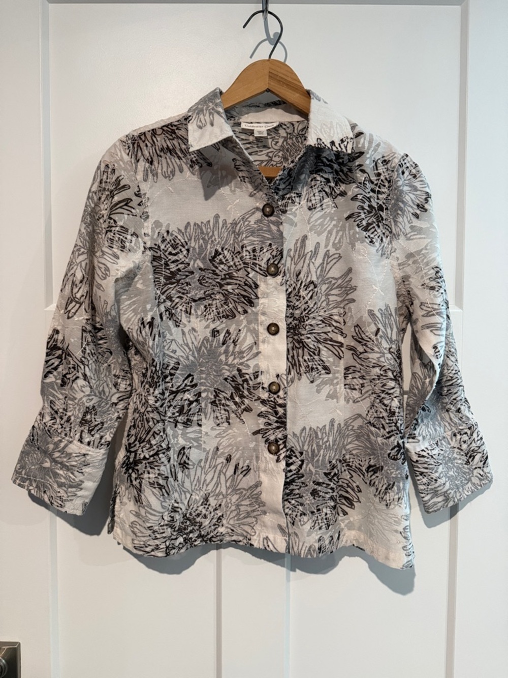 Coldwater Creek Neutral Tone Floral Button-Front Shirt Sz PM EUC